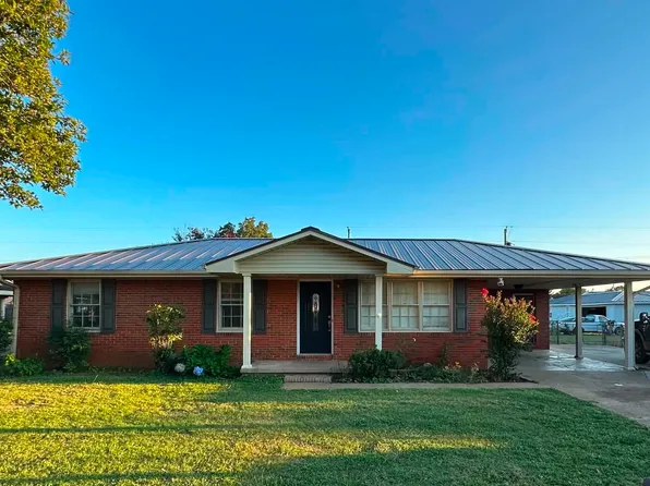 109 Colorado Ave, Muscle Shoals, AL 35661