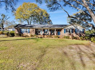 104 Carolina Ave, Easley, SC 29640