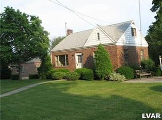 3146 Friedens Rd, Slatington, PA 18080