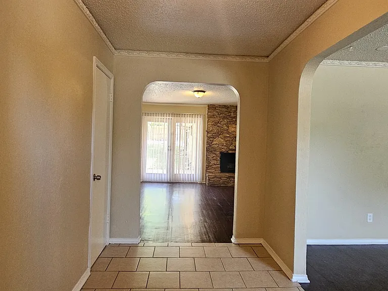 626 Little Creek Dr — Photo 18