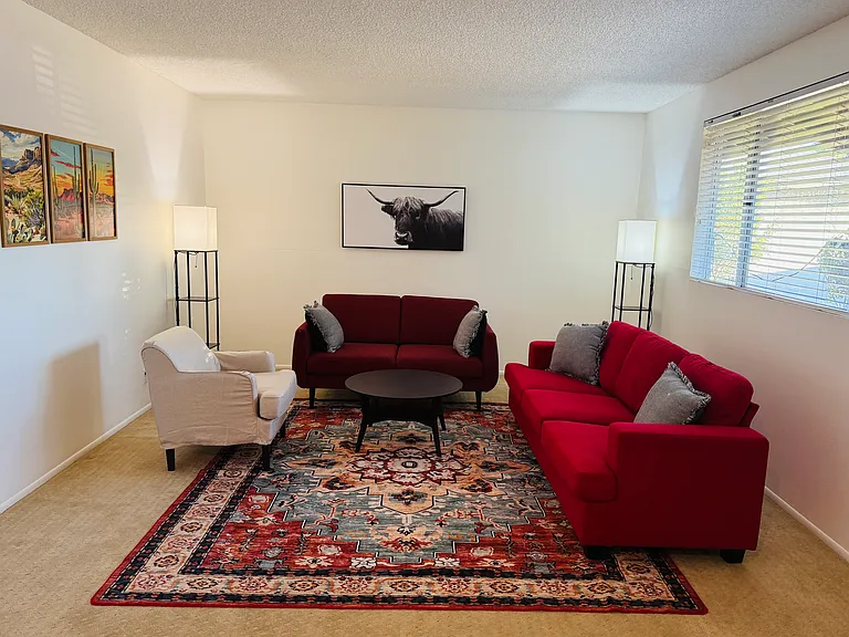 518 N Cheri Lynn Dr — Photo 3