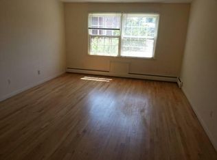 17 Farnham Ave APT 6, New Haven, CT 06515
