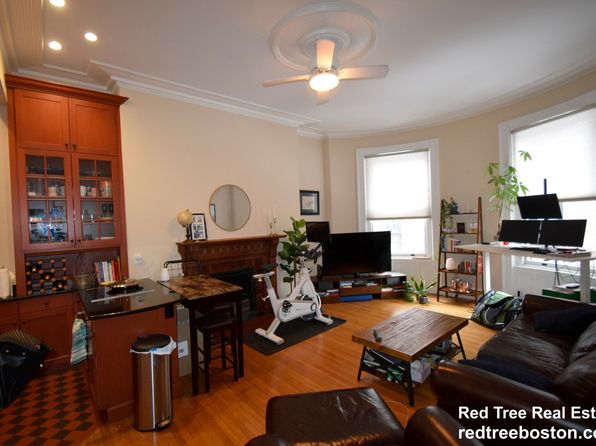 388 Marlborough St APT 4
