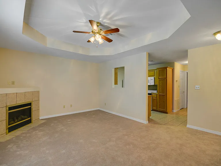 Spurlock North Apartments — Photo 8