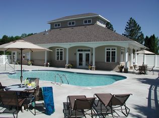 1857 Scheuring Rd APT 8, De Pere, WI 54115