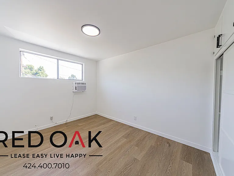 252 W Elm Ave #O — Photo 13