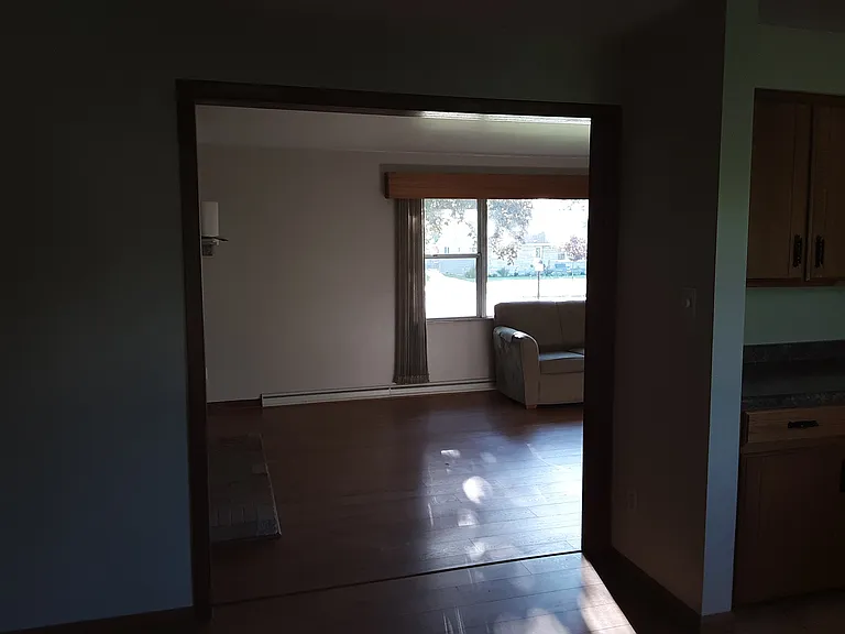 4154 Daner Dr — Photo 4
