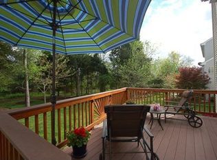 43629 Wembley Ln, Chantilly, VA 20152