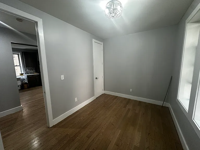 569 W 192nd St #3Z — Photo 8