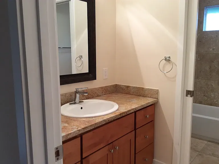 10 Ash Ave #A — Photo 12