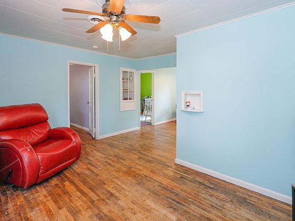 2825 West Baseline-105
