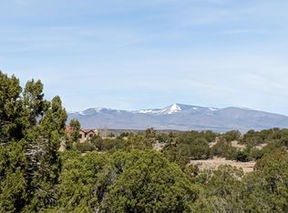 50 Via Pampa, Santa Fe, NM 87506