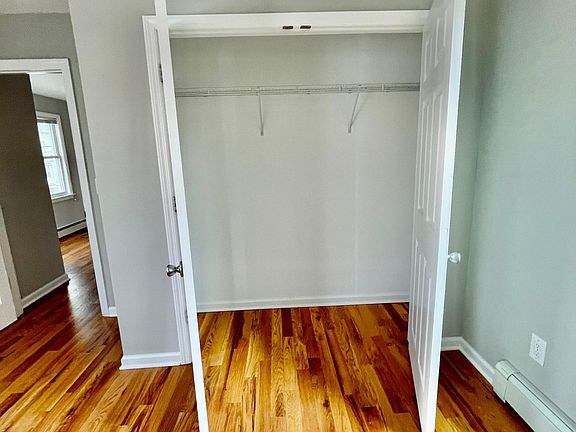 4th image of 36 Poningo St Floor 2