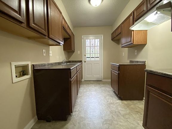 5th image of 4300 Briarberry Ln