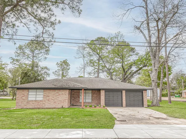 2834 Pansy St, Pasadena, TX 77503