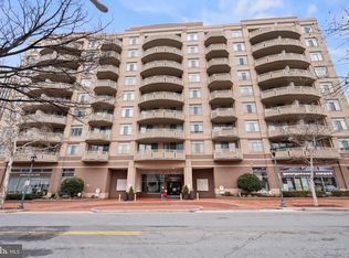 4801 Fairmont Ave APT 412, Bethesda, MD