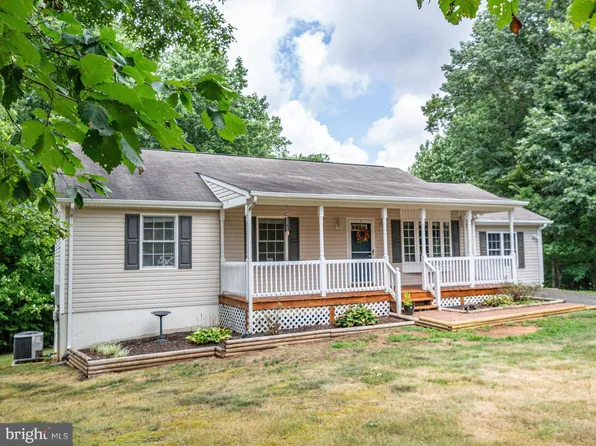 5550 Courtneys Corner Rd, Sumerduck, VA 22742