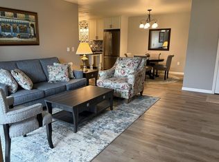274 Minz Park CIRCLE #1, West Bend, WI