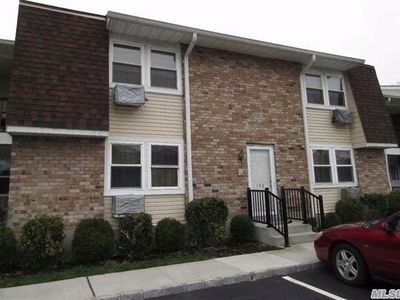 Callahan Megan, West babylon, NY, 11704