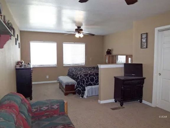 4th image of 564 Blackstone Dr