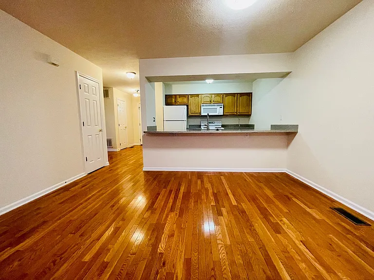 4022 Dalt Dr — Photo 5