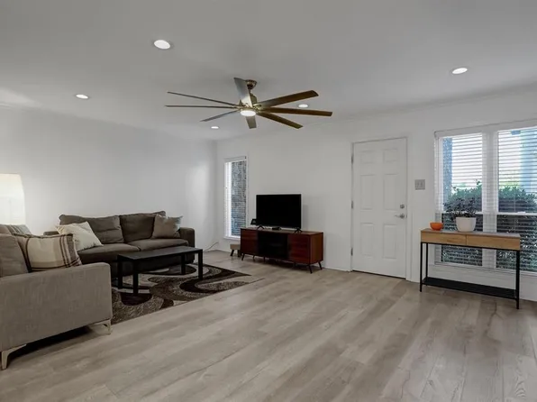 433 S Perkins Rd Unit 433, Memphis, TN 38117