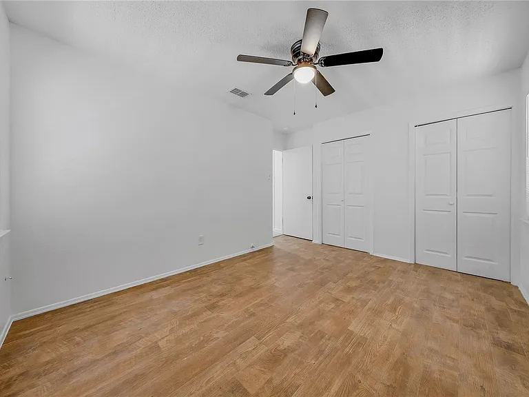 1814 Loritte Dr — Photo 11