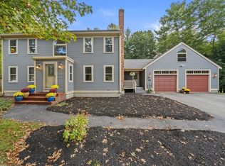 166 Cranberry Dr, Halifax, MA 02338