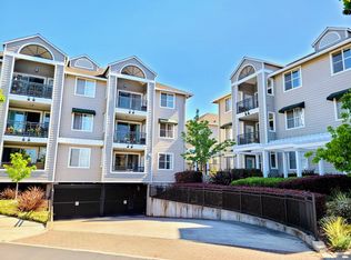 1982 W Bayshore Rd APT 214, East Palo Alto, CA 94303
