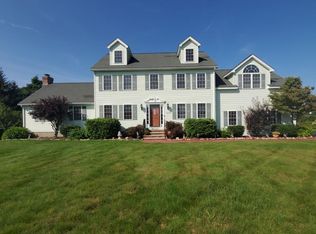 22 Gallant Dr, Brentwood, NH 03833