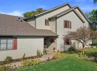 W194S7764 Overlook Bay Rd APT H, Muskego, WI 53150