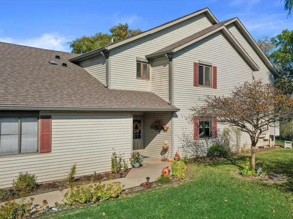 W194S7764 Overlook Bay ROAD #H, Muskego, WI 53150