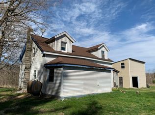 891 Washington Rd, Hinsdale, MA 01235