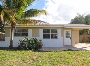 6770 Freedom St, Hollywood, FL 33024