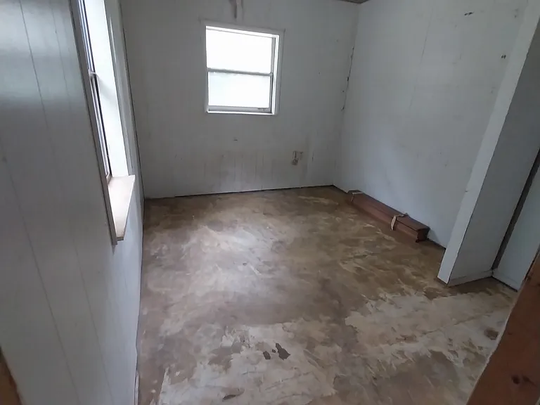4298 County Road 693 — Photo 19