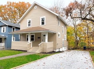 1745 Leighton Ave, Akron, OH