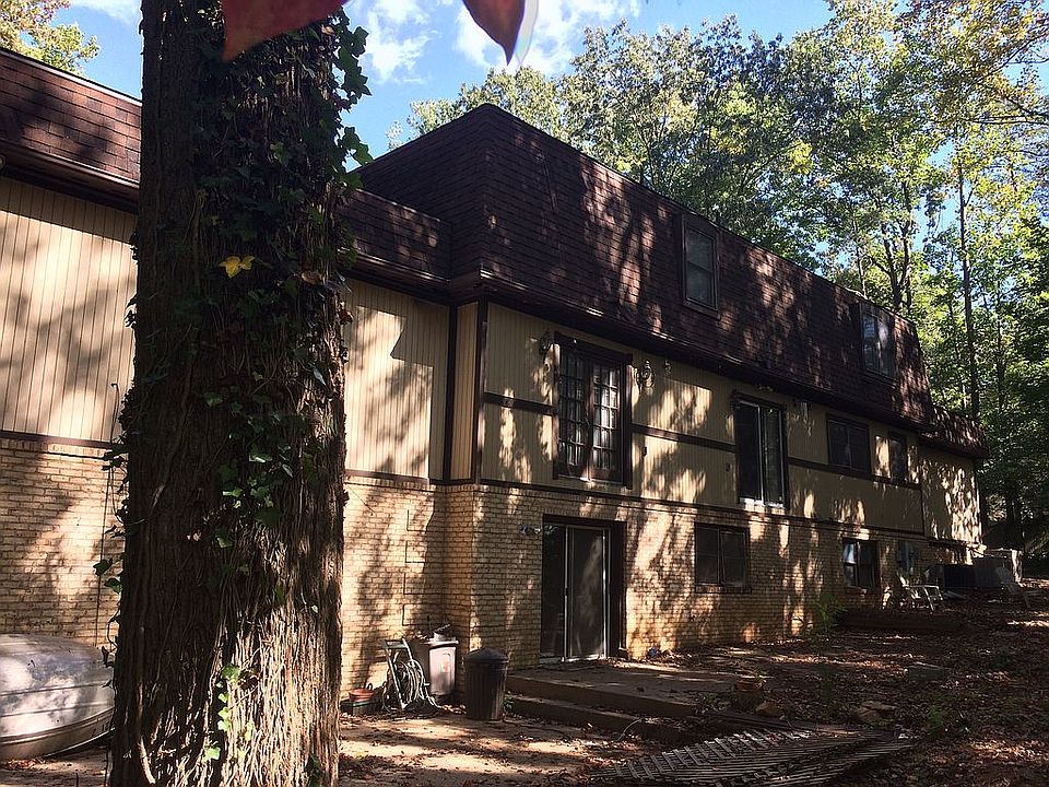 2nd image of 4703 Maybury Pl