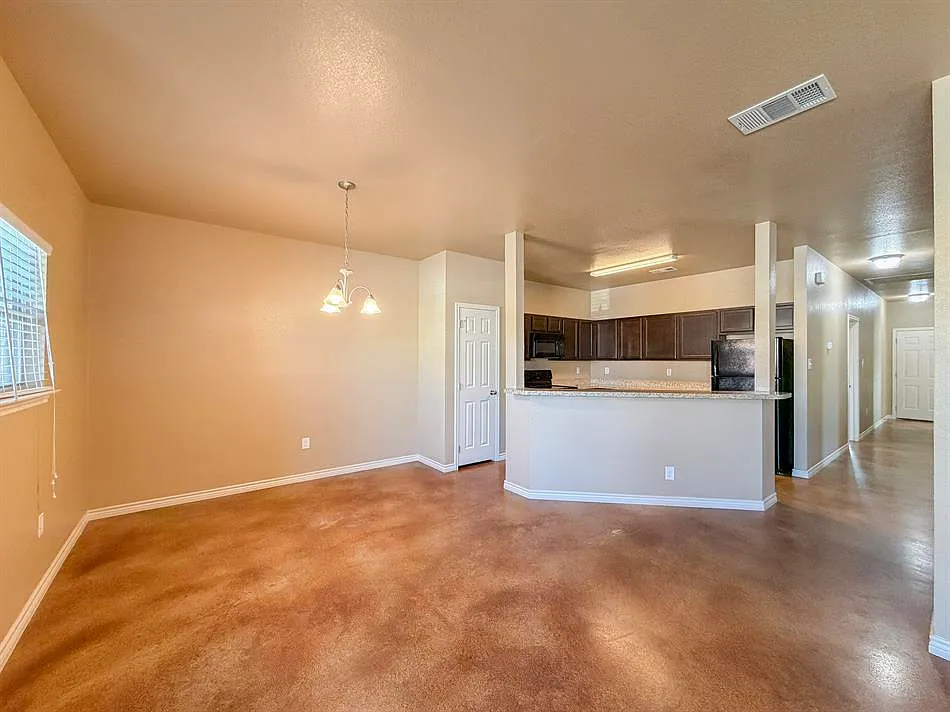 7024 Cameron Park — Photo 3