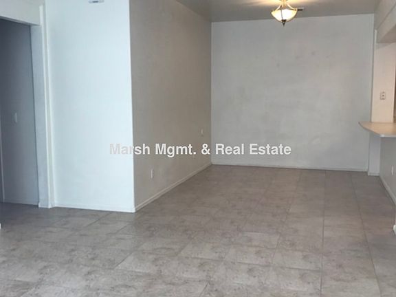 3rd image of 805 S Sycamore St #115