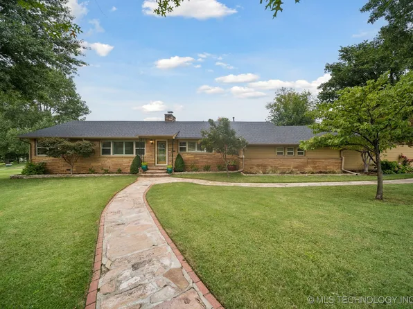 3316 S Zunis Pl, Tulsa, OK 74105
