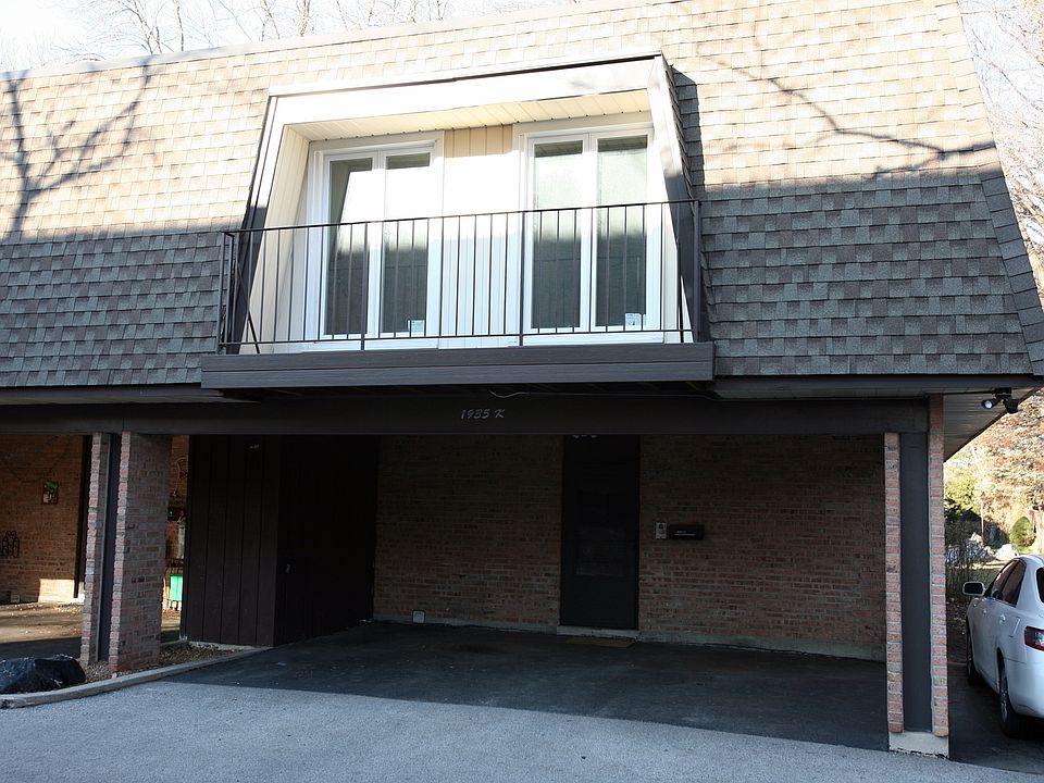 1st image of 1935 Tanglewood Dr Unit K