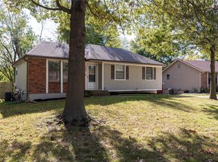 1304 N Inca Dr, Independence, MO 64056