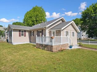 700 Hammond Ave, Waterloo, IA 50702