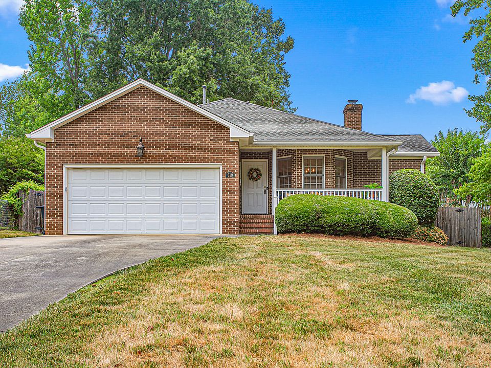 1st image of 319 Westridge Drive