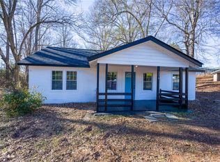 234 Maple St, Cowpens, SC 29330