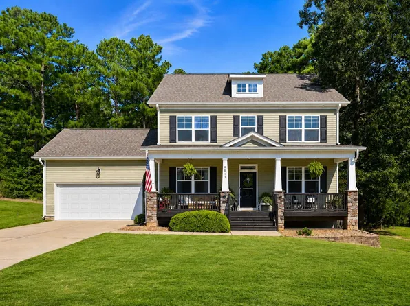 8013 N Pine Shadows Dr, Garner, NC 27529