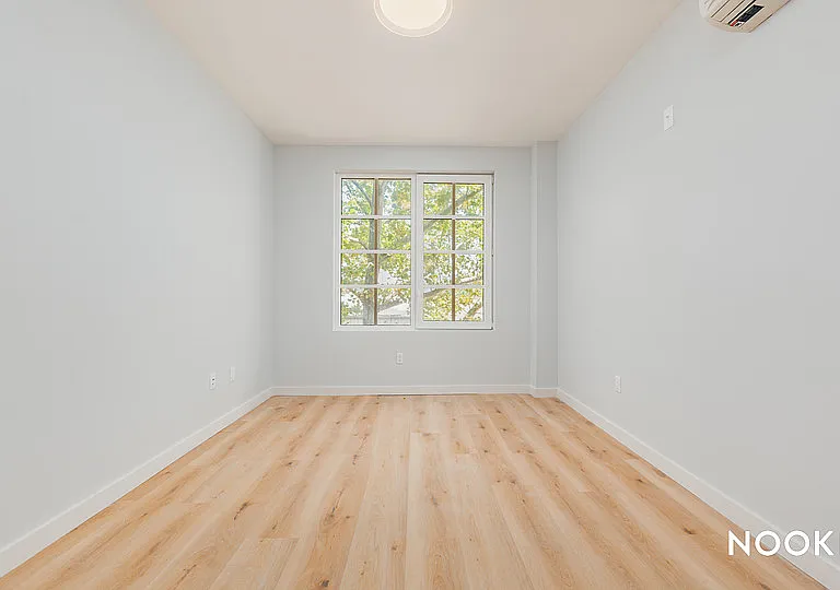 68 Gold St #4W — Photo 11