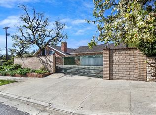 17433 Plummer St, Northridge, CA 91325