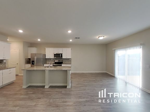 3rd image of 7506 Aspen Cyn