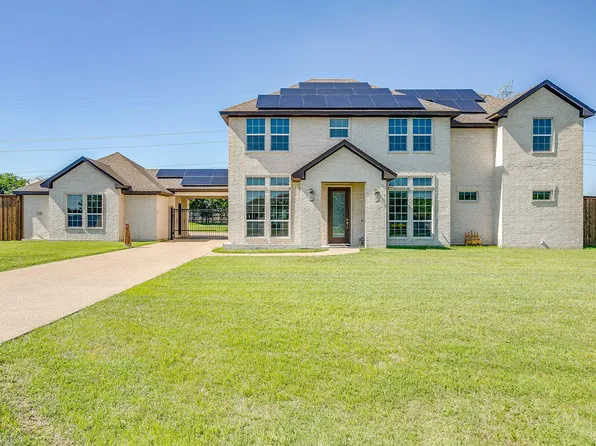 5400 Posada Dr, Crowley, TX 76036